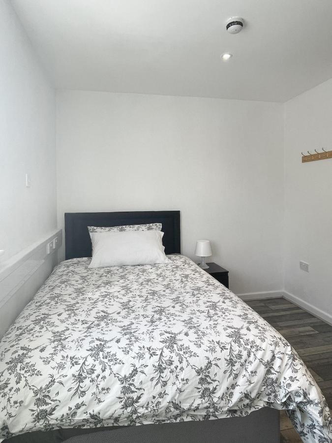 Bright, Warm & Cozy House In Harpurhey Lejlighed Manchester Eksteriør billede