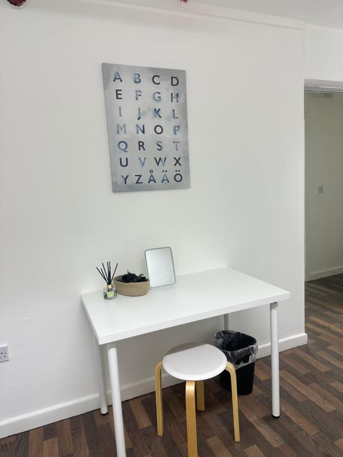 Bright, Warm & Cozy House In Harpurhey Lejlighed Manchester Eksteriør billede