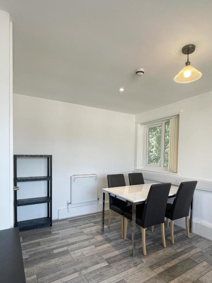 Bright, Warm & Cozy House In Harpurhey Lejlighed Manchester Eksteriør billede